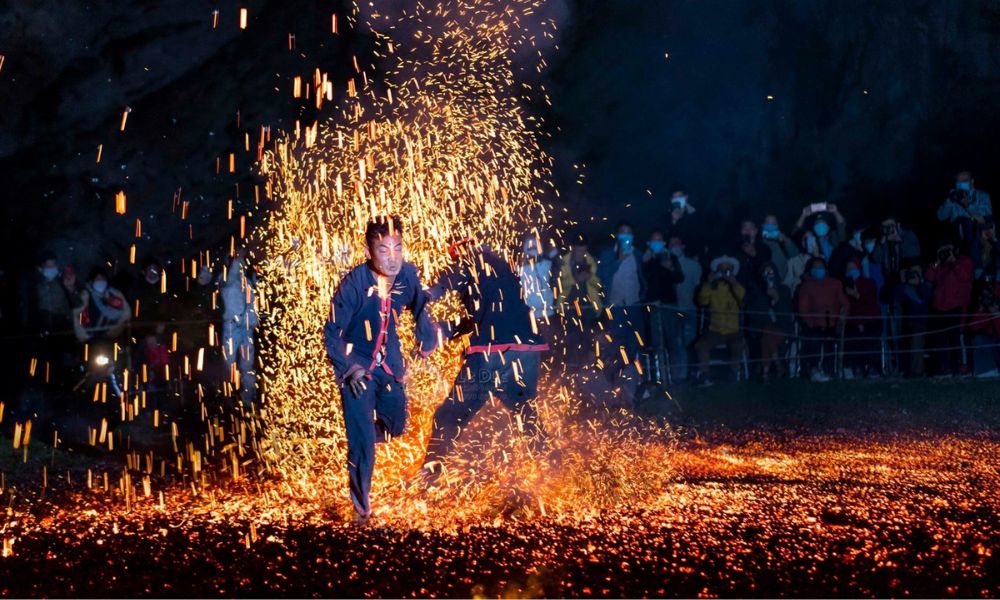 ha-giang-canola-flowers-and-highland-festivals